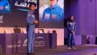 صور.. الإمارات تقدم للعالم رائدي الفضاء نورا المطروشي ومحمد الملا