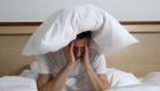 قلة النوم لـ٣ ليالٍ متتالية تضرب الصحة العقلية والجسدية