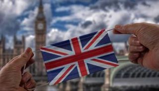 كورونا يضرب بريطانيا مجددا