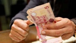 تباين أسعار العملات في ليبيا