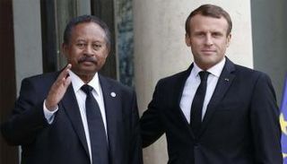 إيمانويل ماكرون وعبدالله حمدوك - أرشيفية