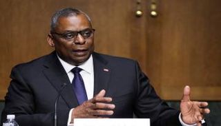 وزير الدفاع الأمريكي لويد أوستن