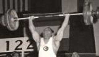 خضر التوني.. البطل الأولمبي الذي أبهر العالم وقتلته الكهرباء