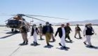 الرئيس الأفغاني يعتصم بـ"الأسئلة" في وجه زحف "طالبان"