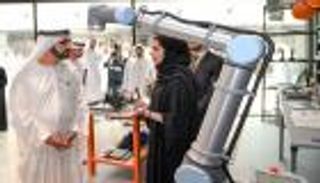 إقامات ذهبية وتمويلات مليارية.. الإمارات "جنّة المبرمجين" في العالم