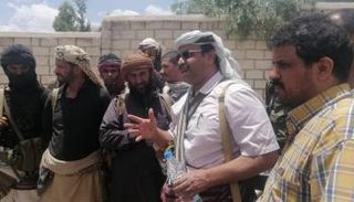 محافظ البيضاء خلال جولة تفقدية ميدانية