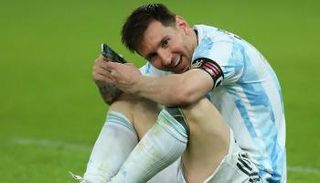 ليونيل ميسي قائد برشلونة