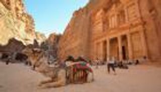 الأردن يدعم زواره.. 60 دولارا "عبر الجو" لكل سائح