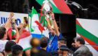 يورو 2020.. استقبال حافل لمنتخب إيطاليا بعد التتويج التاريخي