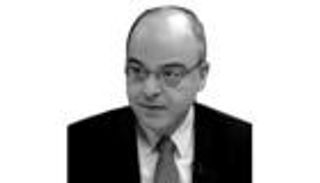 لبنان.. سرّ السفيرتين!