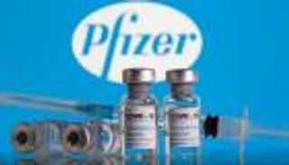 إسرائيل تحصن "ضعاف المناعة" بجرعة ثالثة من لقاح فايزر