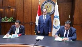 جانب من توقيع اتفاقيات عقود الذهب الجديدة في مصر