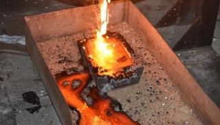 السودان يبدأ إنتاج الذهب بمصنع جبل عامر