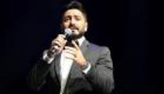 تامر حسني يحتفل بنجاح "مش أنا".. كم بلغت الإيرادات؟