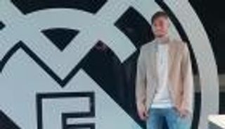 "القائد الهداف".. من هو جاردي الذي خطفه ريال مدريد من قلب برشلونة؟