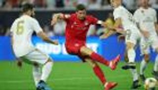 صفقات ريال مدريد.. هل يحقق مبابي حلم ليفاندوفسكي؟