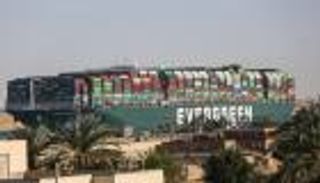 بعد خروجها من قناة السويس.. "إيفر جيفن" تصطدم بآلاف الدعاوى القضائية