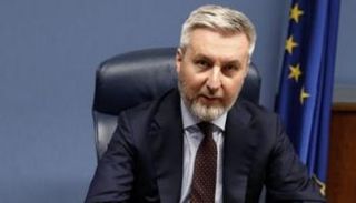 وزير الدفاع الإيطالي لورينزو جويريني. (أرشيفية)