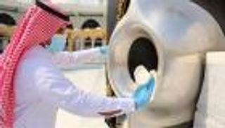 الحجر الأسود.. قطعة من الجنة في الكعبة المشرفة