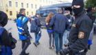 أوروبا تدين الاعتقالات في بيلاروسيا وتهدد بعقوبات جديدة