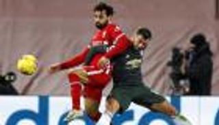 لماذا رفض مانشستر يونايتد سياسة ليفربول مع صلاح؟
