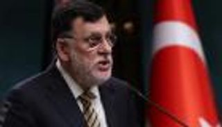 جنسية فانواتو.. السراج يحصّن نفسه ضد تركة "الدم والفساد" بليبيا