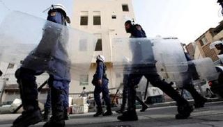 قوات الأمن الإيرانية خلال تصديها لمظاهرات سابقة