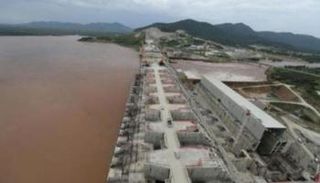 أعمال الإنشاء في سد النهضة الإثيوبي - أرشيفية