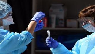 اختبار فيروس كورونا - أرشيفية