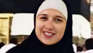 الفنانة ياسمين عبدالعزيز