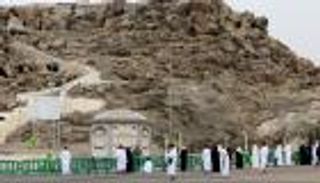  السعودية تعلن تفويج الحجاج لصعيد عرفات بـ"سلاسة كبيرة"