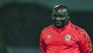 بيتسو موسيماني مدرب الأهلي المصري