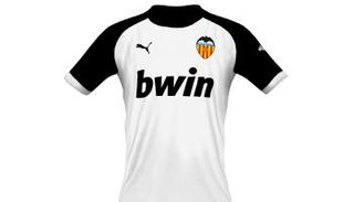 قميص فالنسيا الجديد