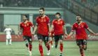 صدمة جديدة في الأهلي قبل استئناف سباق الدوري المصري