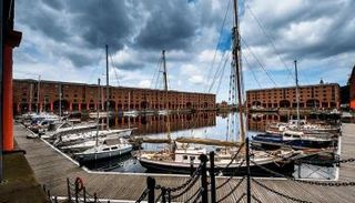 مرفأ ليفربول