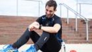 أفضل الساعات الذكية وأساور اللياقة البدنية في العالم.. أبل على القمة