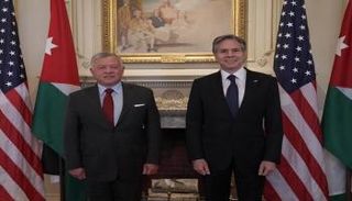 العاهل الأردني الملك عبدالله الثاني خلال لقاء وزير الخارجية الأمريكي