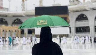 النساء يؤدين الحج بمفردهن للمرة الأولى 