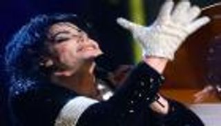 عقوبات بريطانية على نجل رئيس أفريقي.. والسر مايكل جاكسون