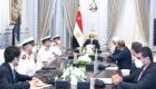 الرئيس المصري يبحث تطوير منظومة الصناعات البحرية