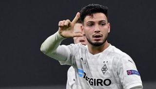 النجم الجزائري رامي بن سبعيني