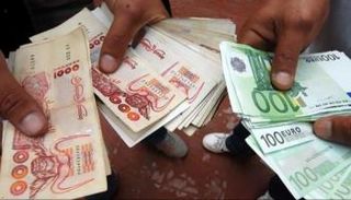 أسعار اليورو والدولار في الجزائر اليوم السبت 24 يوليو 2021