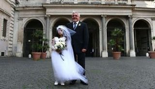 زواج القاصرات منتشر في إيران