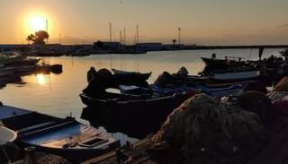 مدينة حلق الوادي لحظة غروب الشمس