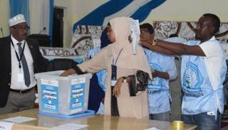 مكتب اقتراع في انتخابات سابقة بالصومال- أرشيفية