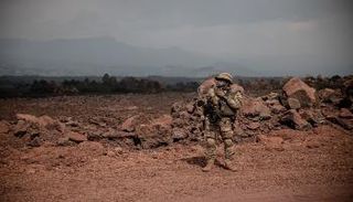 عنصر من قوات الجيش في الكونغو الديمقراطية