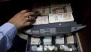 أسعار اليورو والدولار في الجزائر اليوم الإثنين 26 يوليو 2021