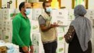 صور.. "100 مليون وجبة" الإماراتية توزع 30 مليون وجبة في مصر