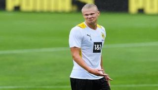 إيرلينج هالاند نجم فريق بروسيا دورتموند