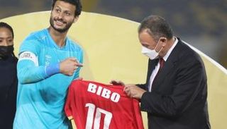 محمد الشناوي حارس الأهلي المصري